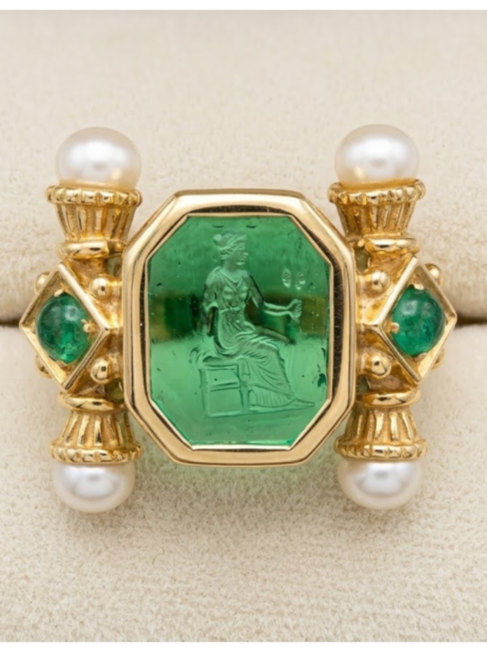 🇮🇹 Tagliamonte Di Vincenza 14K Yellow Gold Green Venetian Intaglio Ring